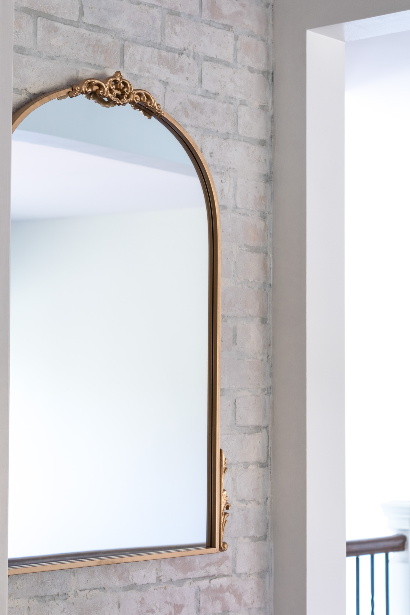 10 Best Tips to Make Your Hallway Look Expensive