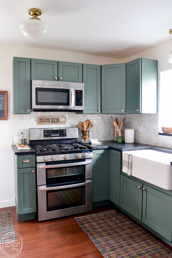 What Color To Paint Kitchen Cabinets With Dark Countertops Wow Blog   Black Countertops 5 