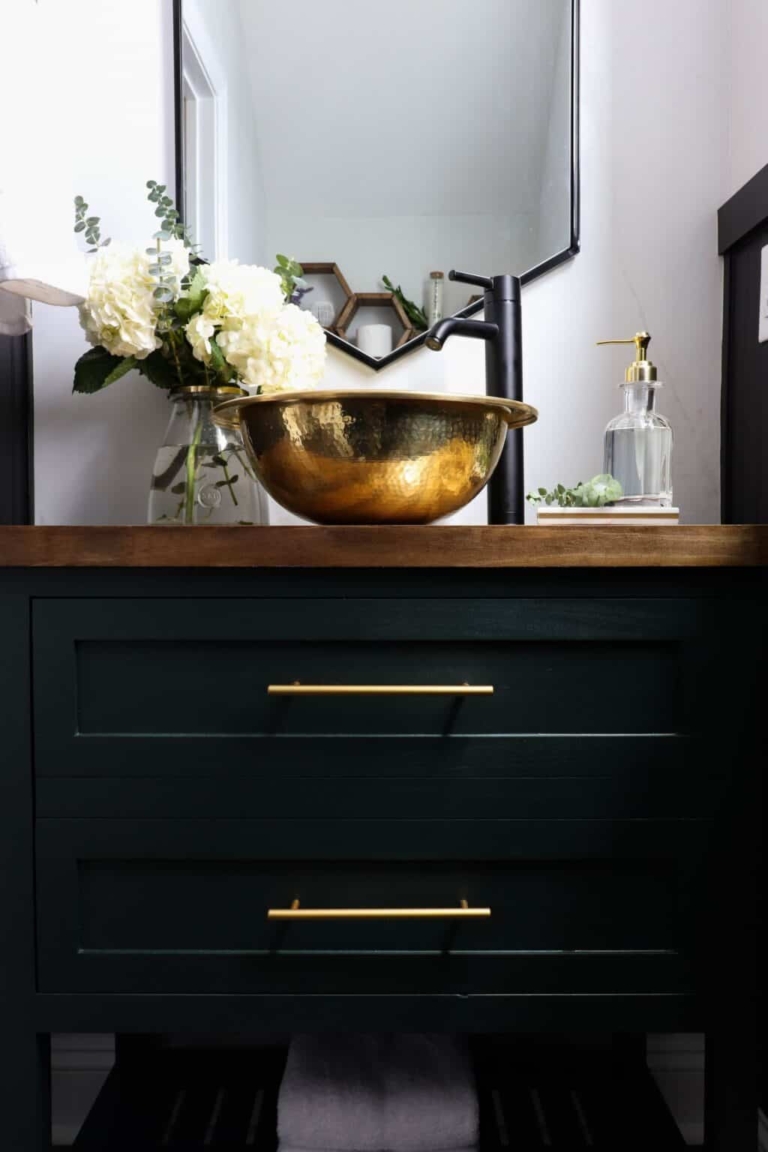 Are Vessel Sinks Still in Style? The Livedin Look